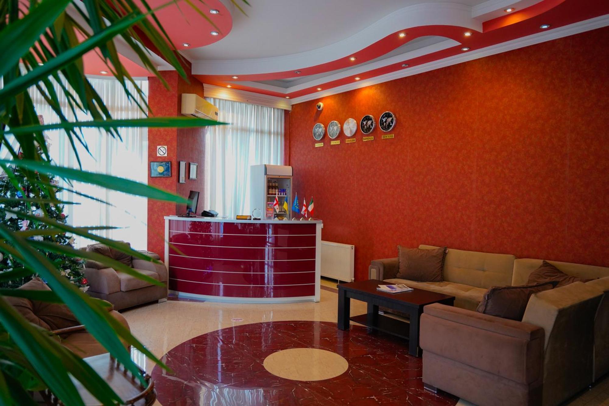 Hotel Monopoli Kutaisi Esterno foto
